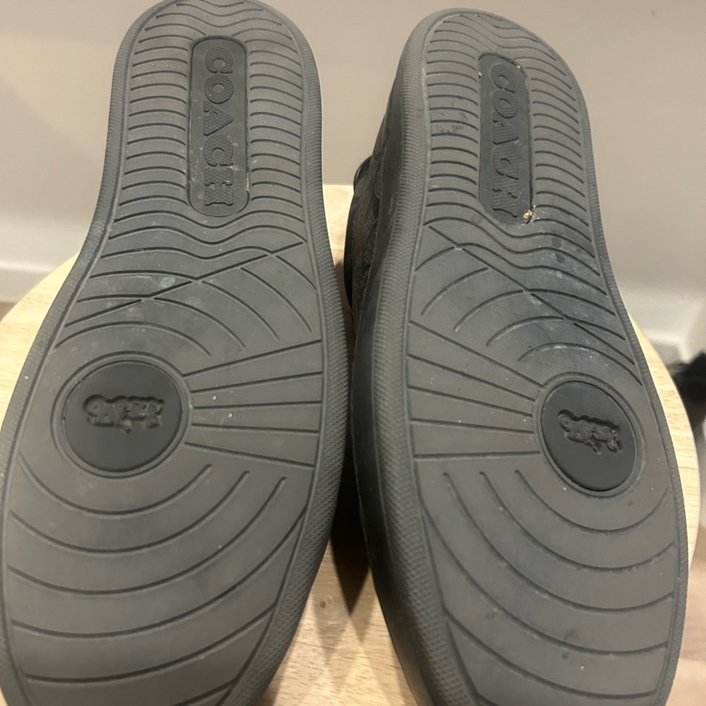 Coach men’s shoe - Picture 4 of 4